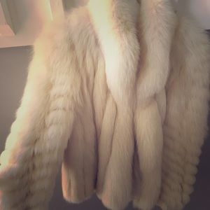 Saga Fox Fur Clay